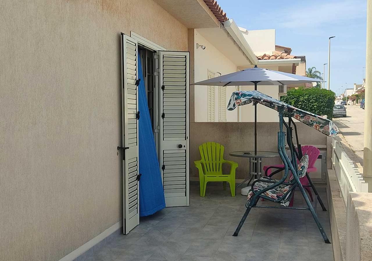 Oroblu. Villetta Singola A 50 Metri Dal Mare Marina di Ragusa Extérieur photo